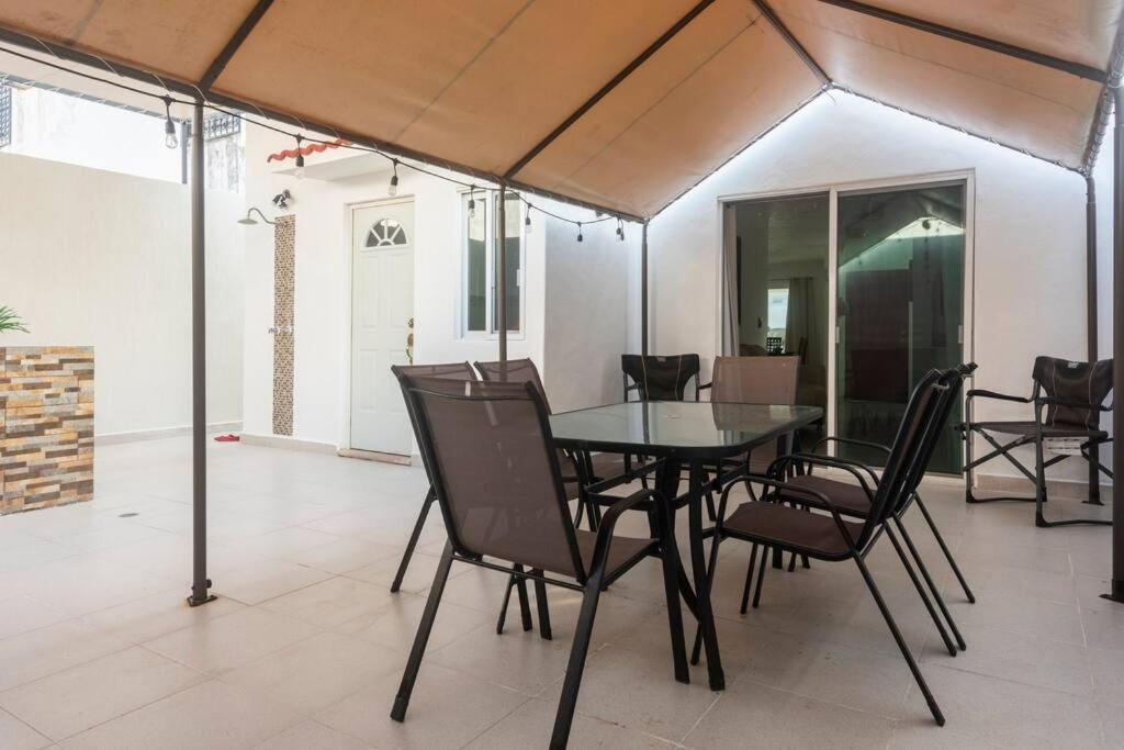 Casa Monik, A Dos Pasos De La Playa Βίλα Κανκούν Εξωτερικό φωτογραφία